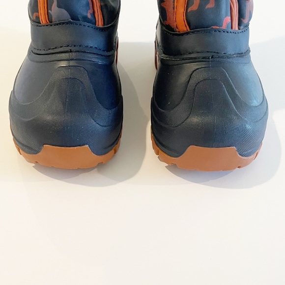 Member’s Mark boys snow boots - Picture 4 of 8